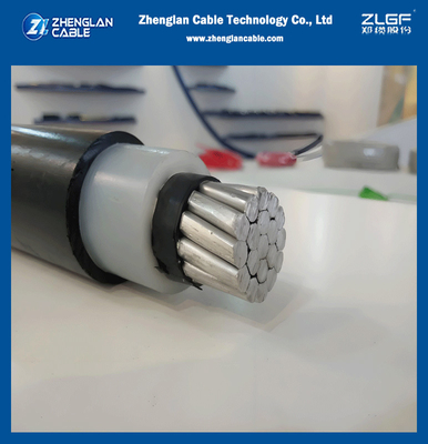 Überkopfisoliertes Kabel 15kV 25KV 35KV 3Schicht AAC-Leiter XLPE Isolierung HDPE Außenjacke Baumdraht
